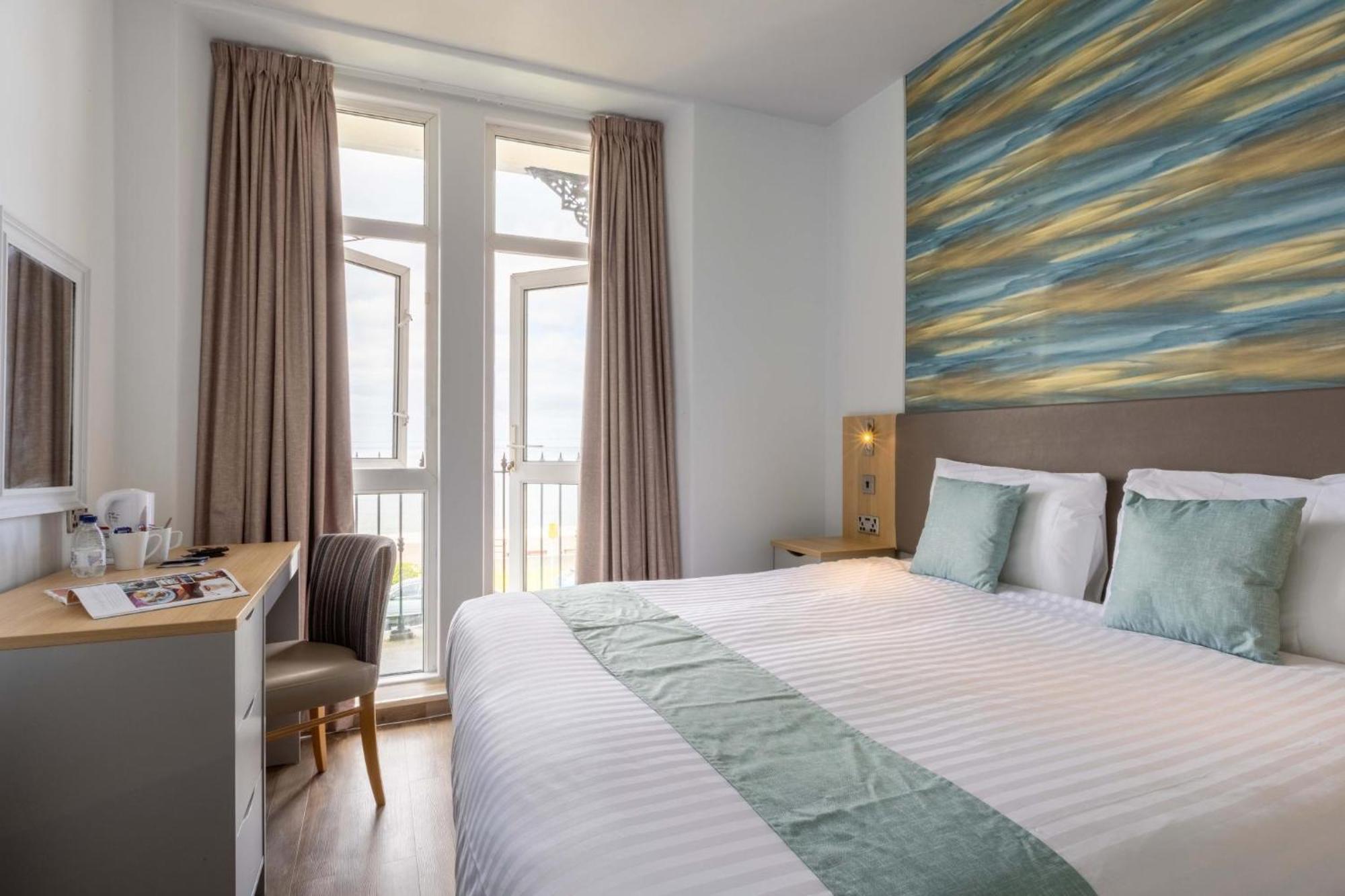The Seafront Hotel By Compass Hospitality Llandudno Ngoại thất bức ảnh